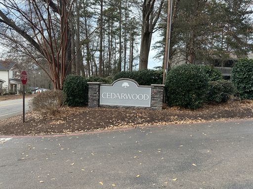 Cedarwood - 2 Bed 2 Bath Apartment - Available Fall 2026