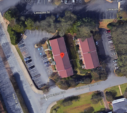 4 Bedroom For Rent Less than a mile from campus! – photo 1