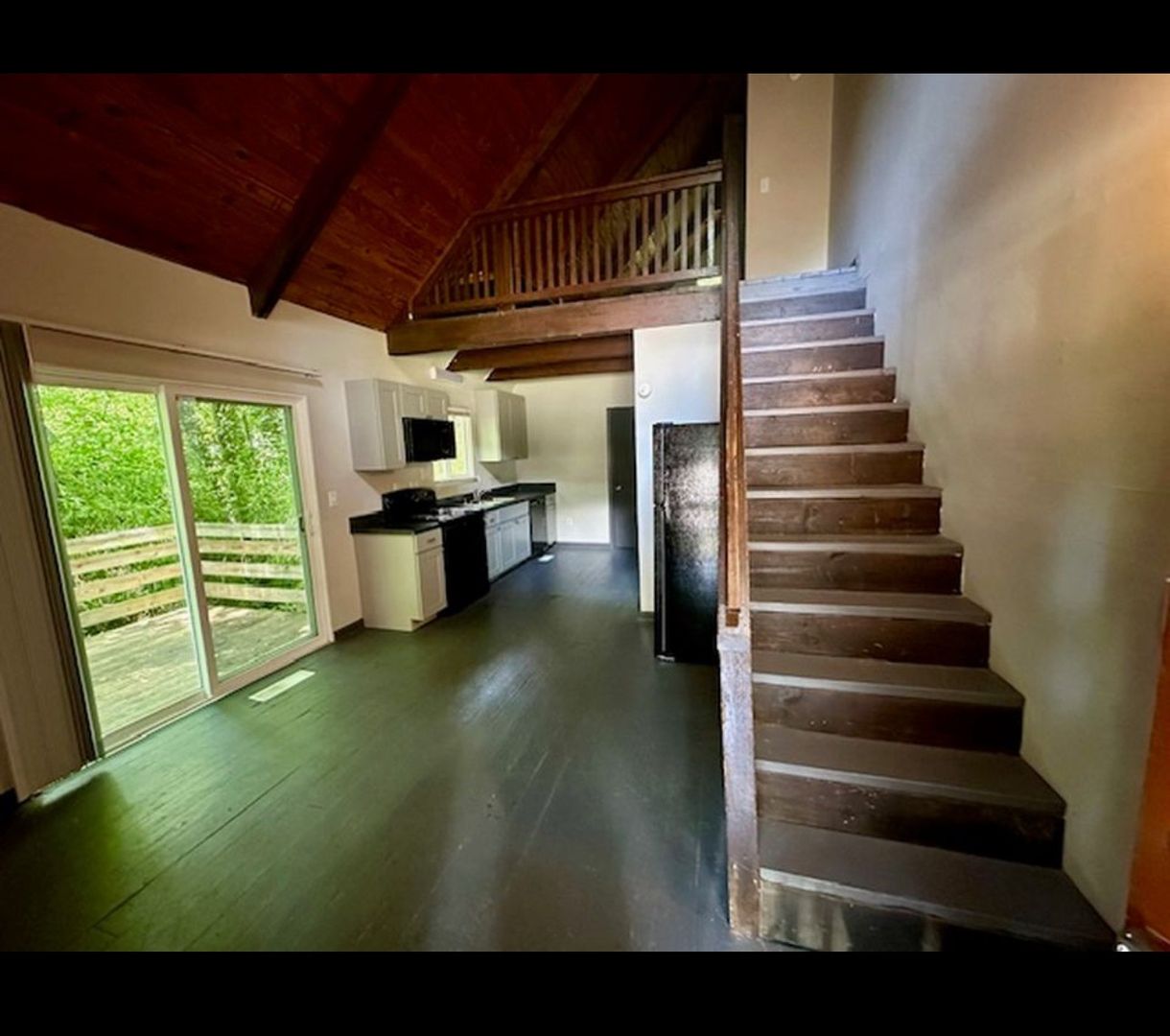 Clemson Apartment: 407 Lindsay Rd.