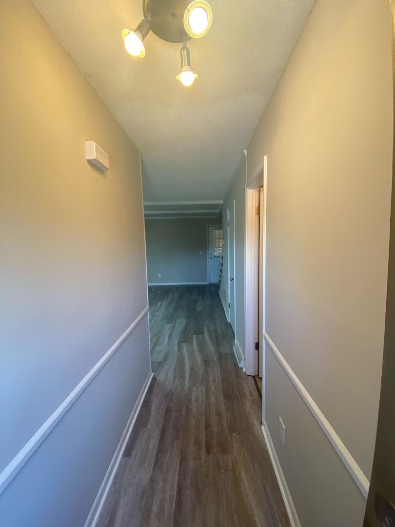 Fort Hill Commons, 23 3 of 12