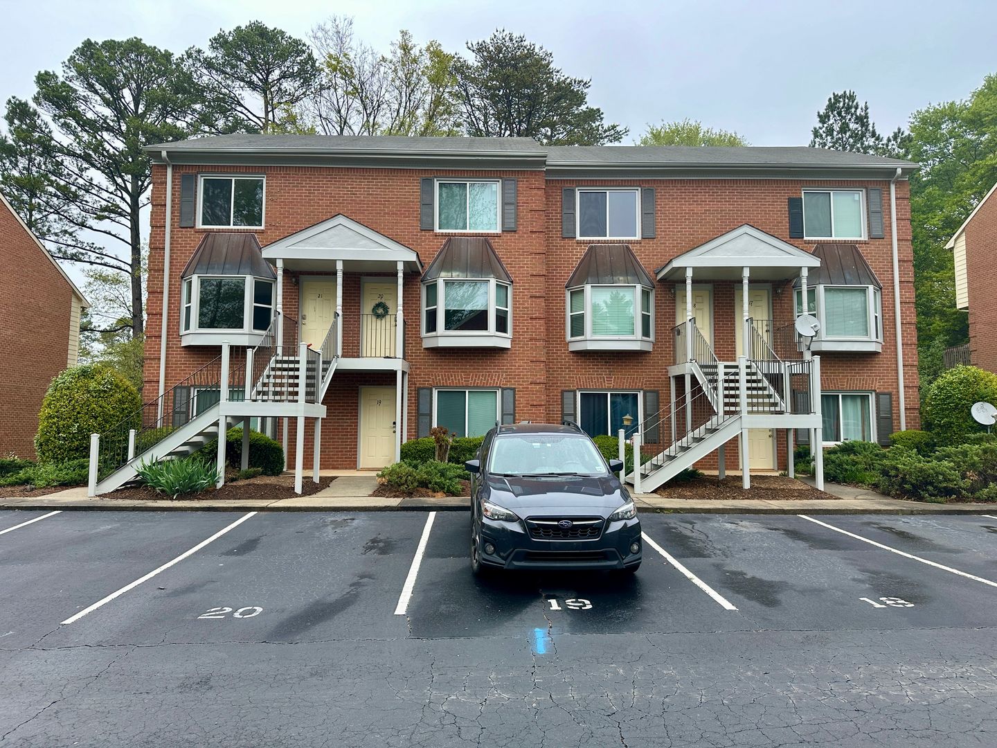 Clemson Apartment: 103-20 Calhoun St.