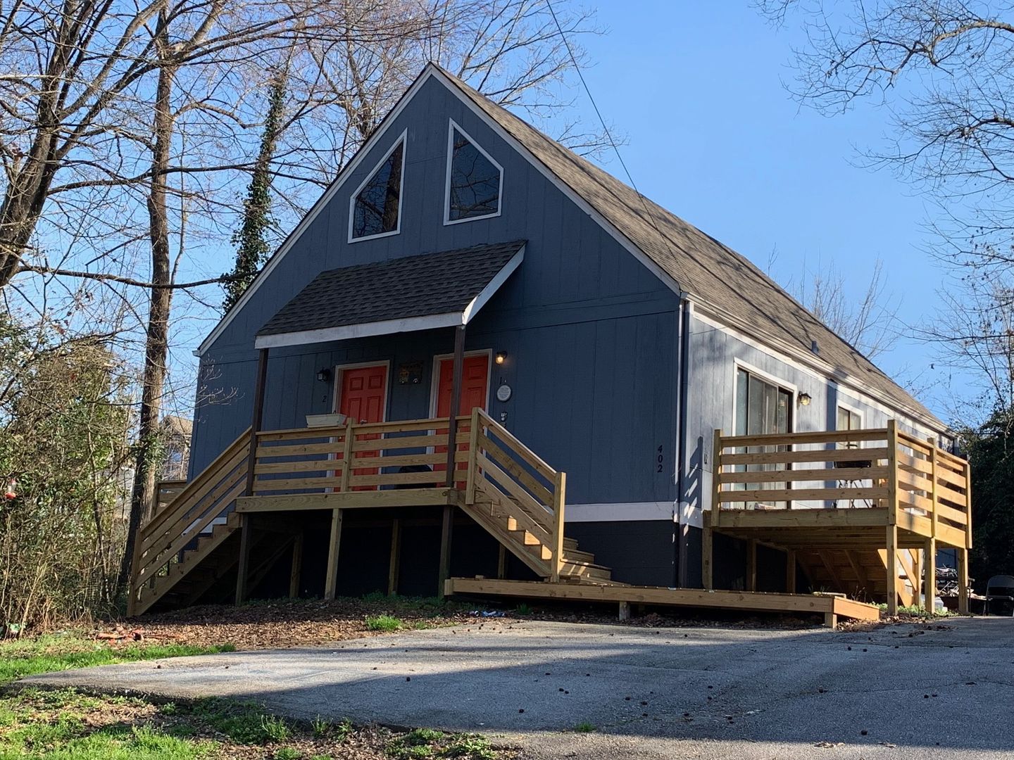 Clemson Apartment: 400 Lindsay Rd.