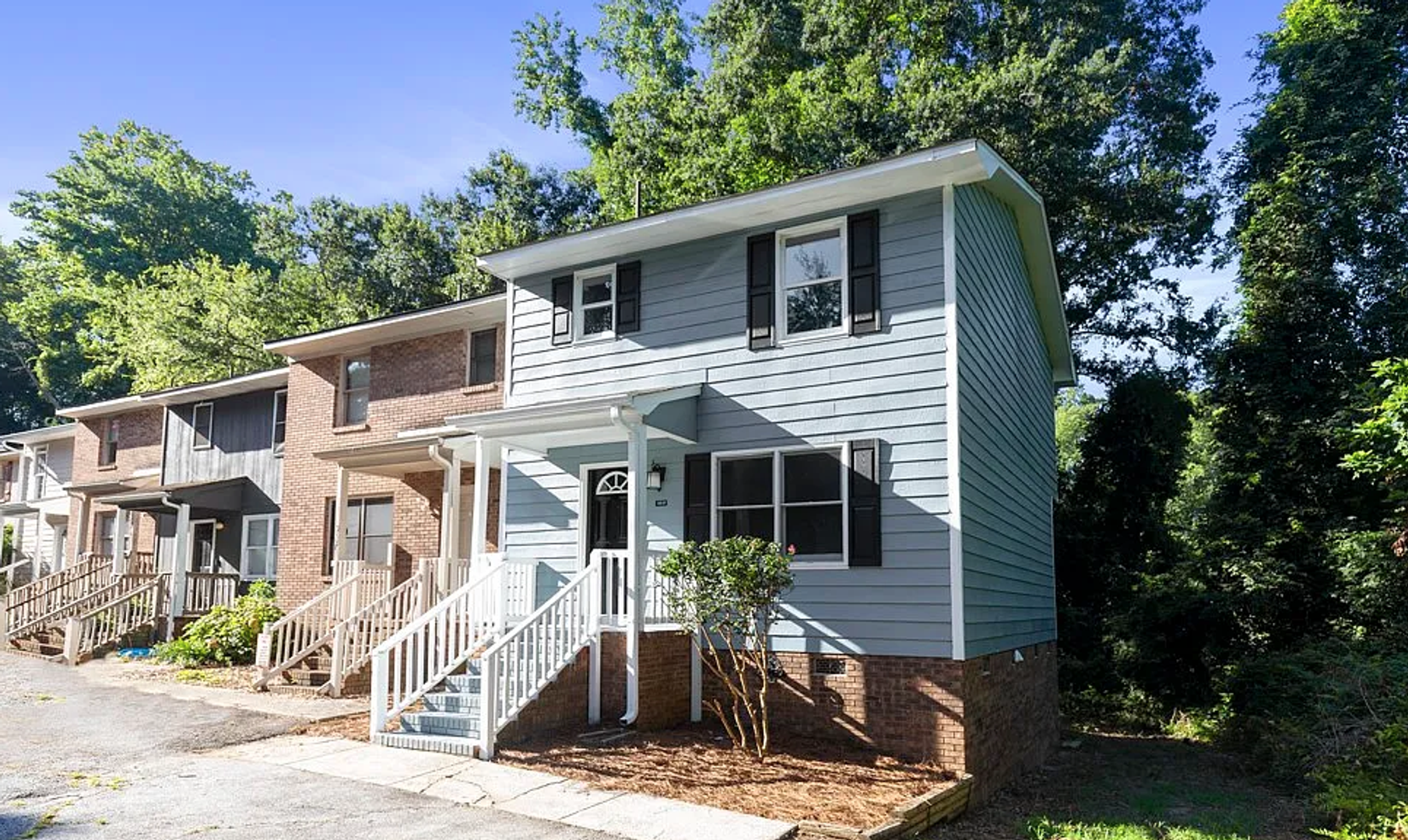 Clemson Townhome: 902-F Creekside Drive
