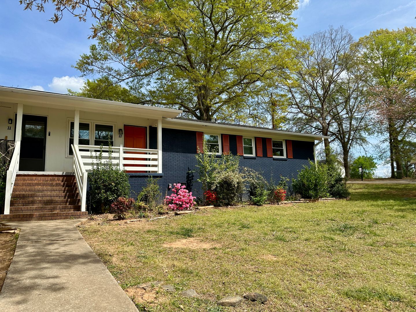 Clemson Multiplex: Dove Cir.