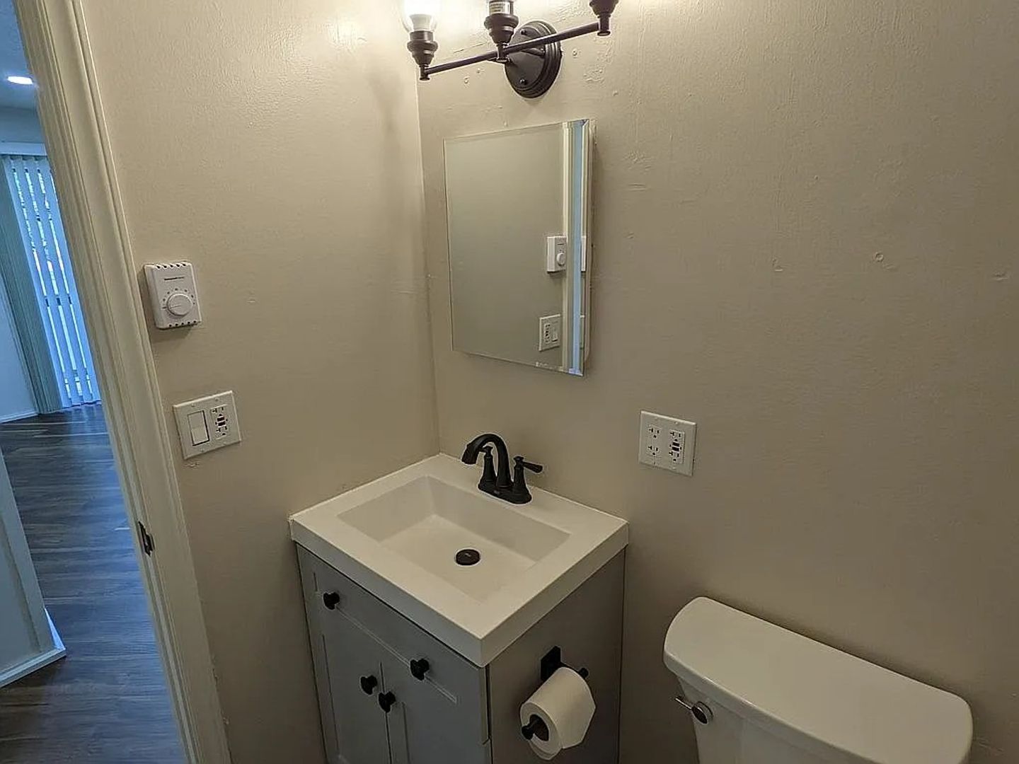 Clemson Apartment: 411 Lindsay Rd.