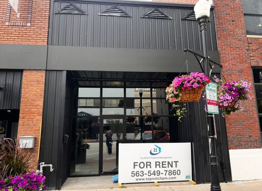 221 E 2nd St - A – photo 1