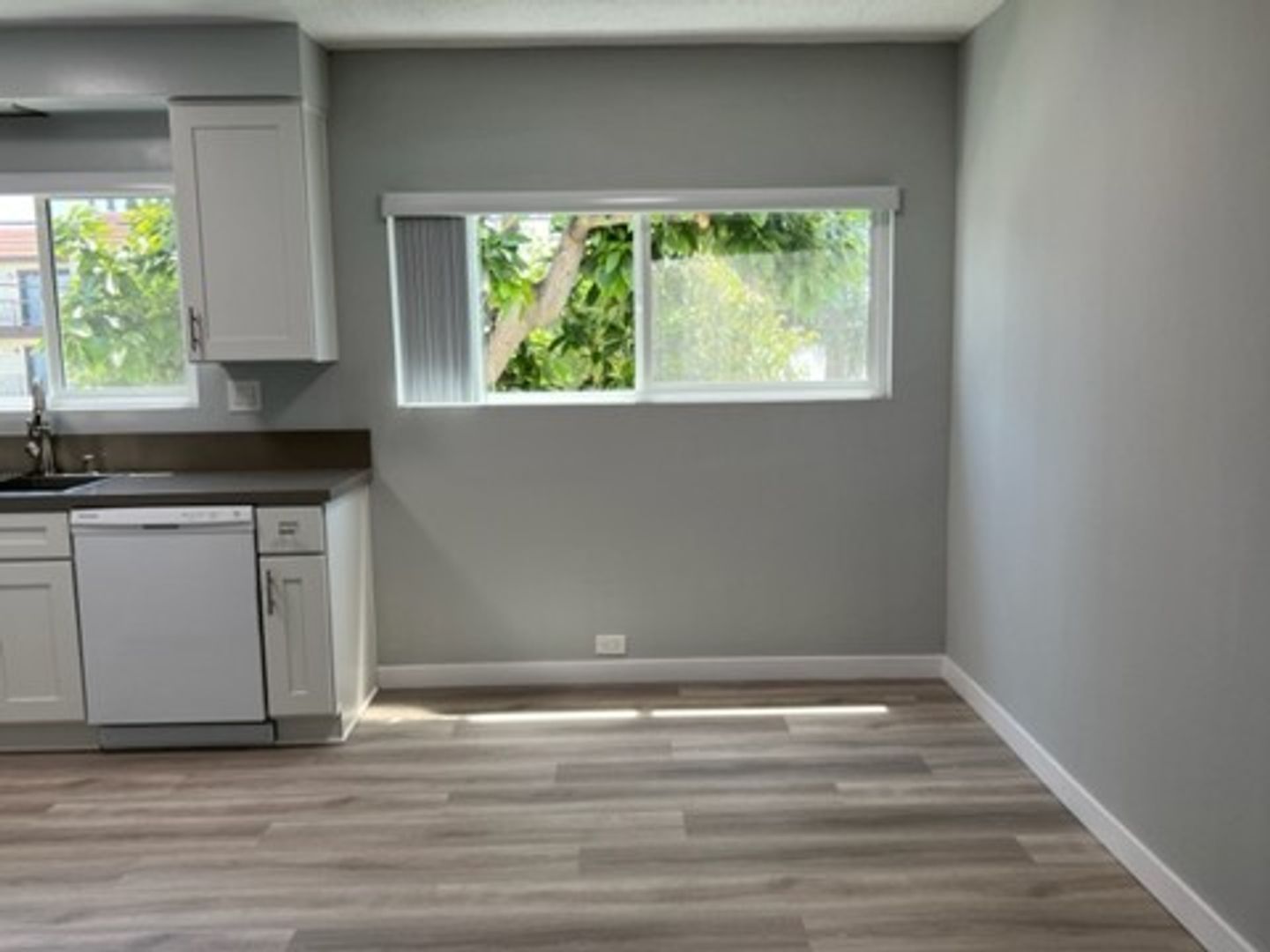 North Hollywood Apartment: 12345 Oxnard St.