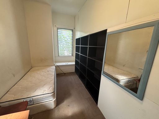 1520 Keeaumoku St. - ROOM FOR RENT