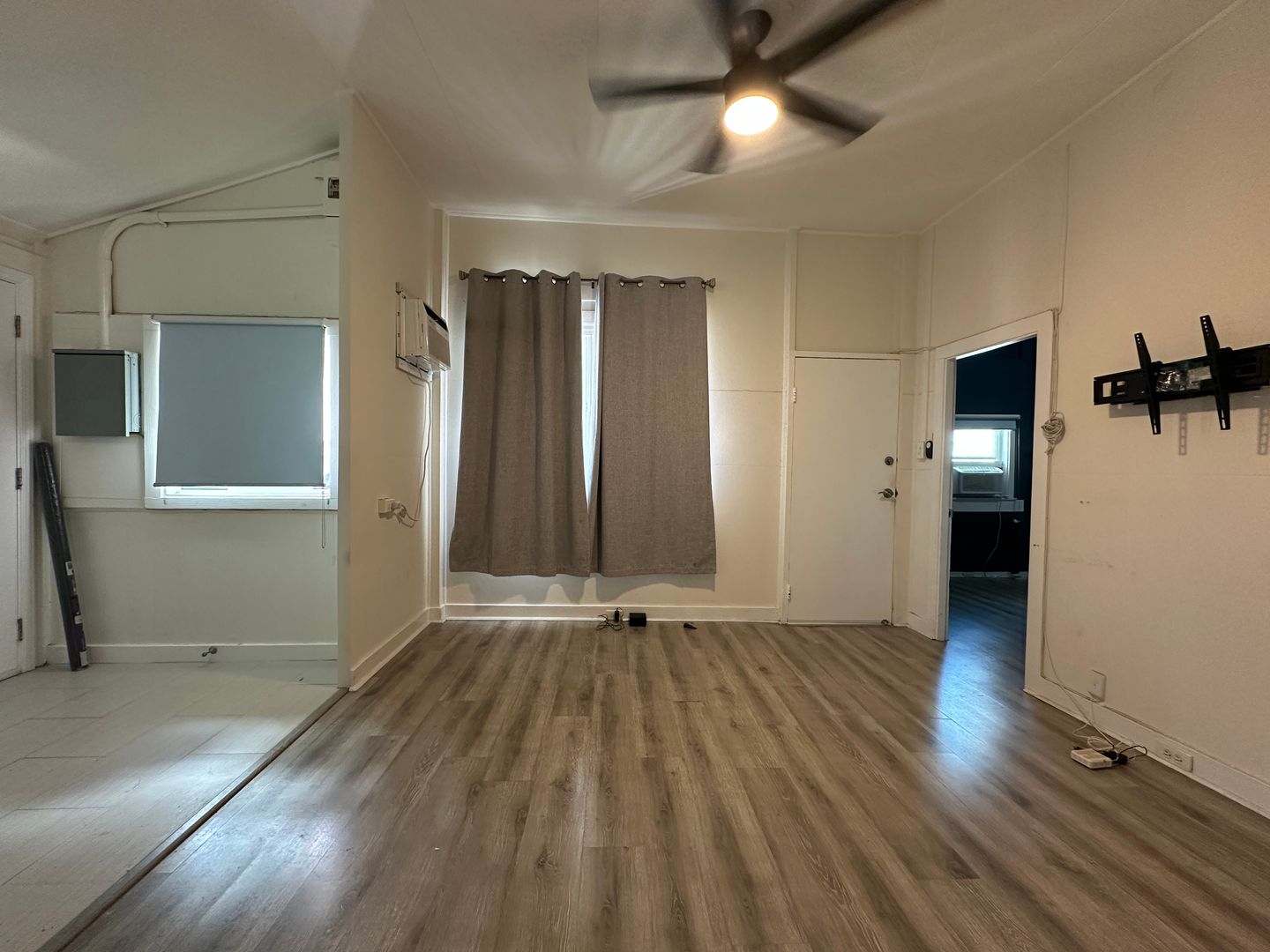 Honolulu Apartment: 430 Liliha Court Lane