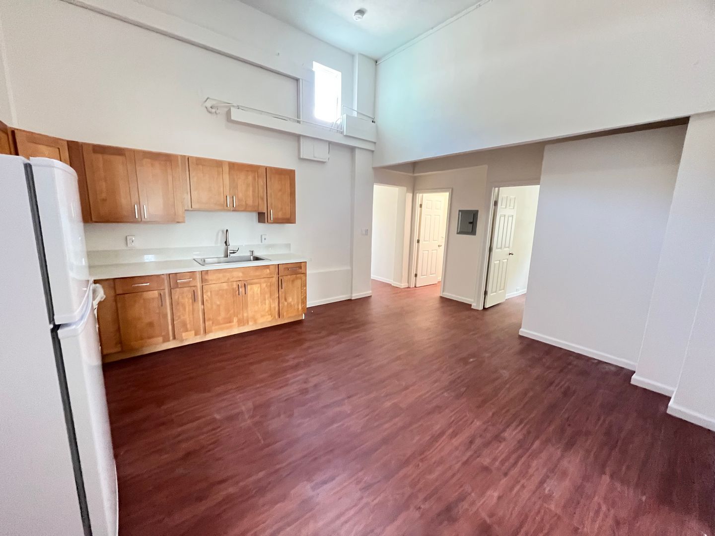 Pearl City Apartment: 825 & 829 Lehua Ave