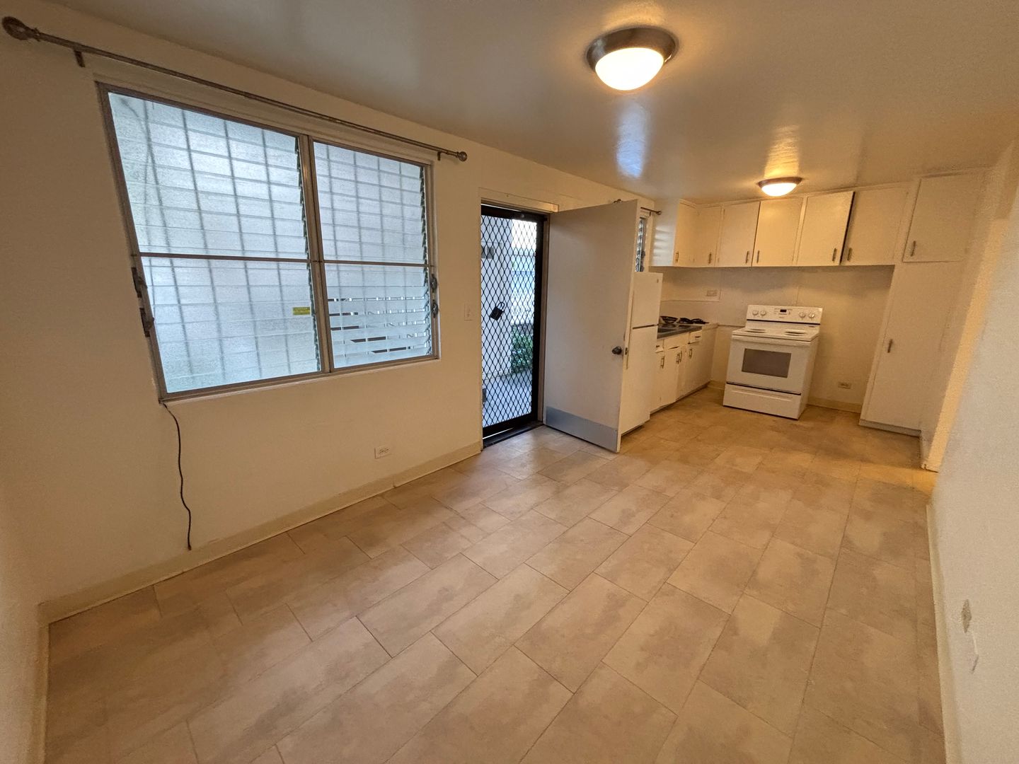 Honolulu Apartment: 427 Liliha Court Ln.