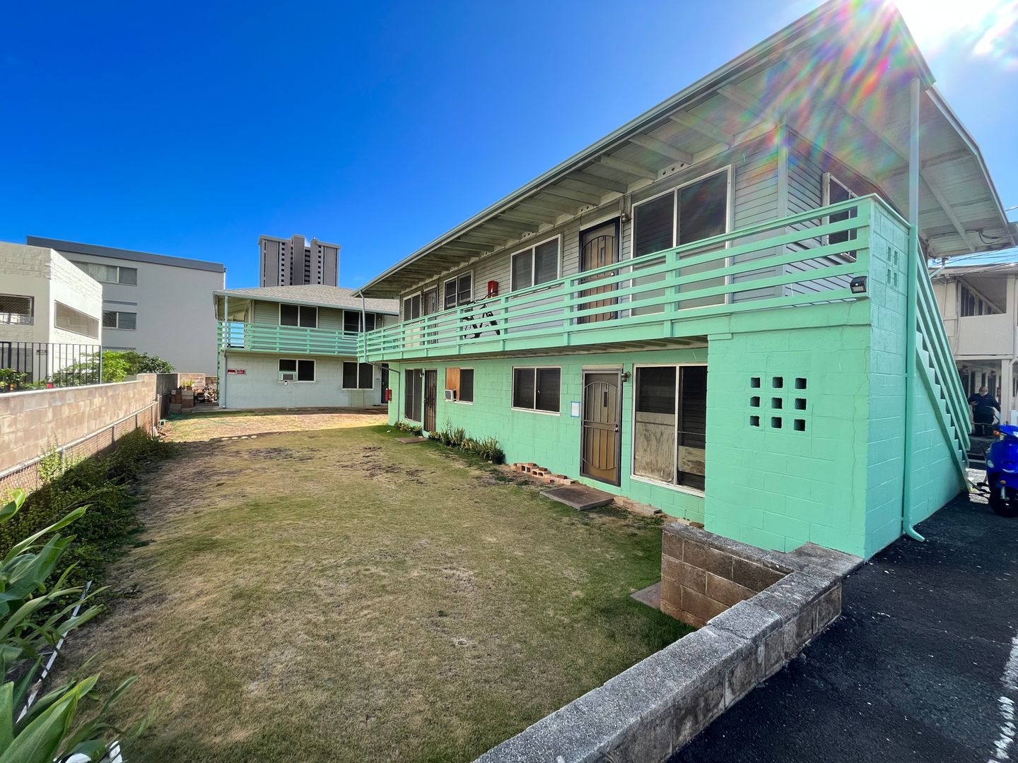 Honolulu Apartment: 2115 Algaroba St.