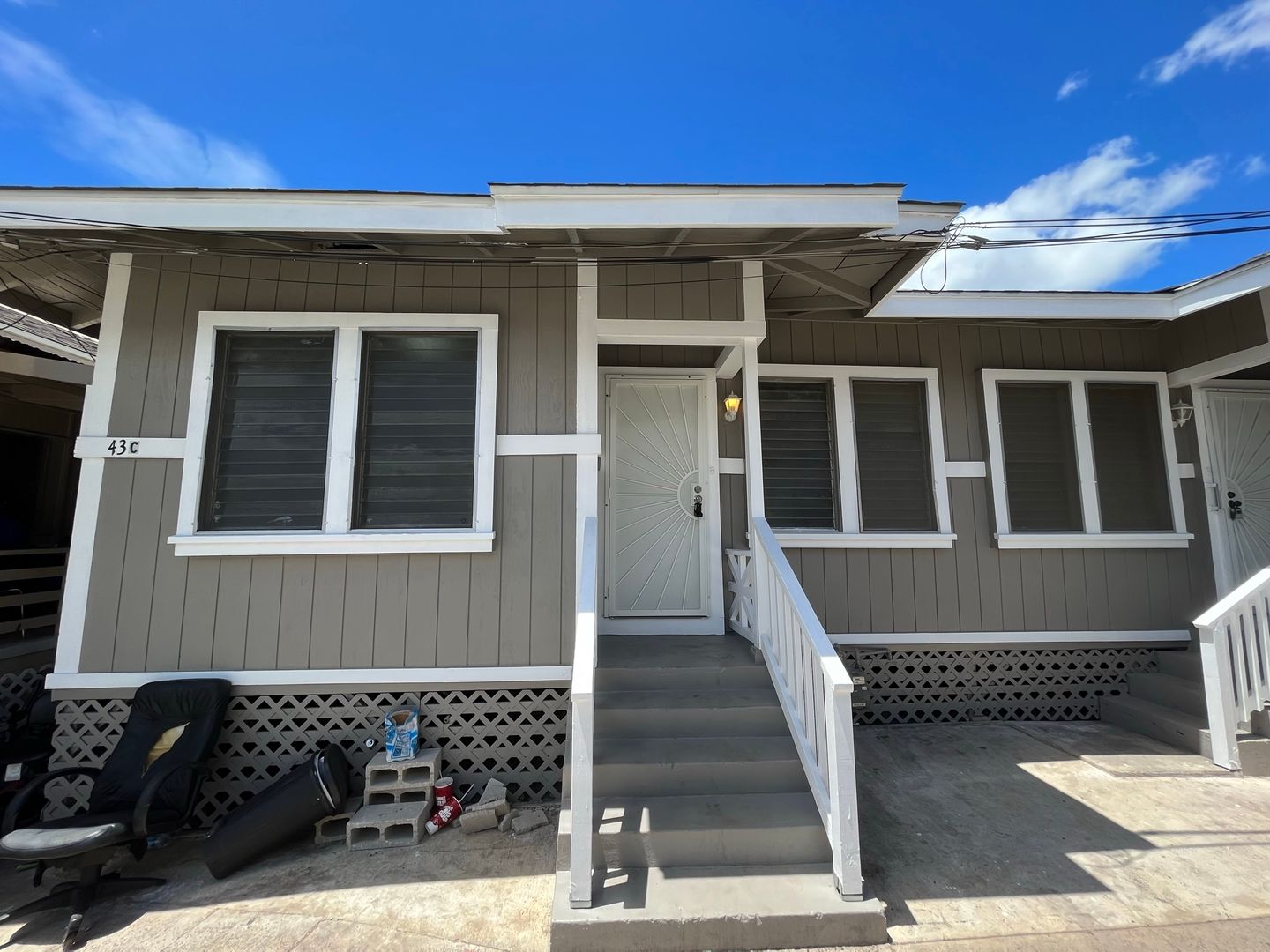 Honolulu Apartment: 43F Kauila St.