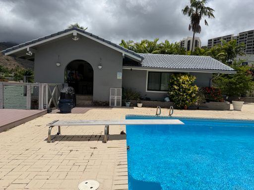 Furnished Waterfront Studio for rent in Hawaii Kai! Available October 2026 – photo 1