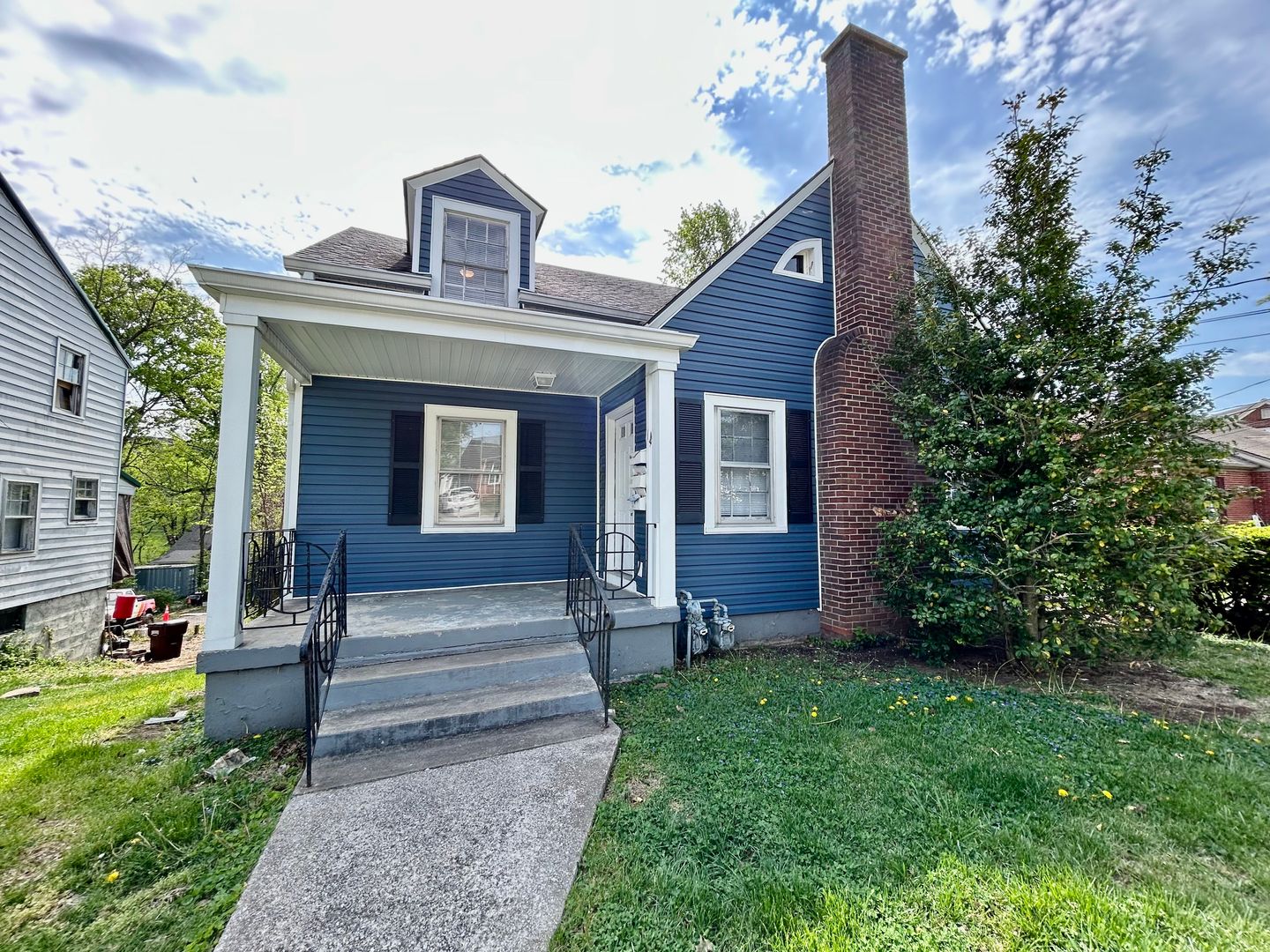 Richmond House: 321 S. 3rd St.