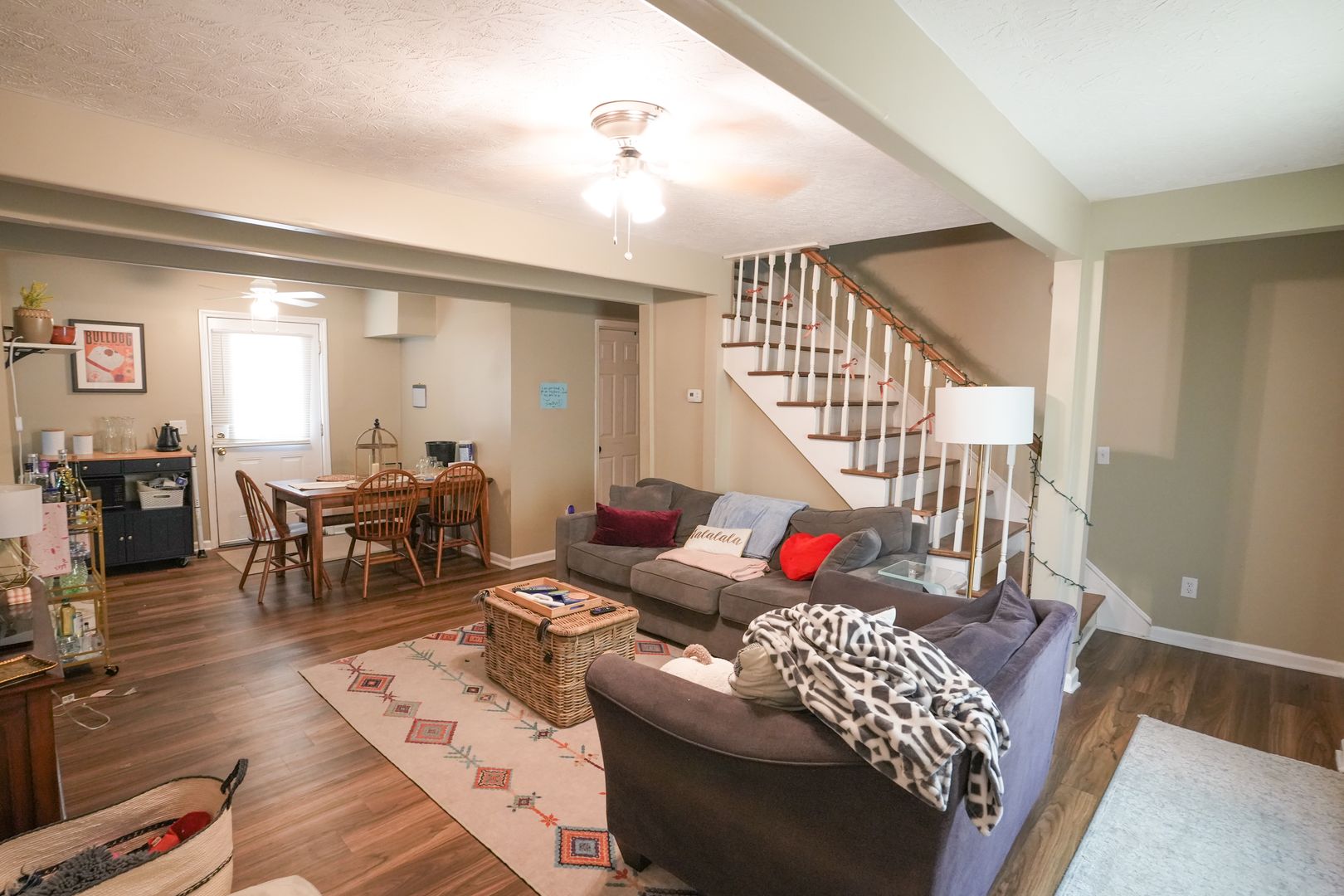 Lexington House: 633 Golfview Drive