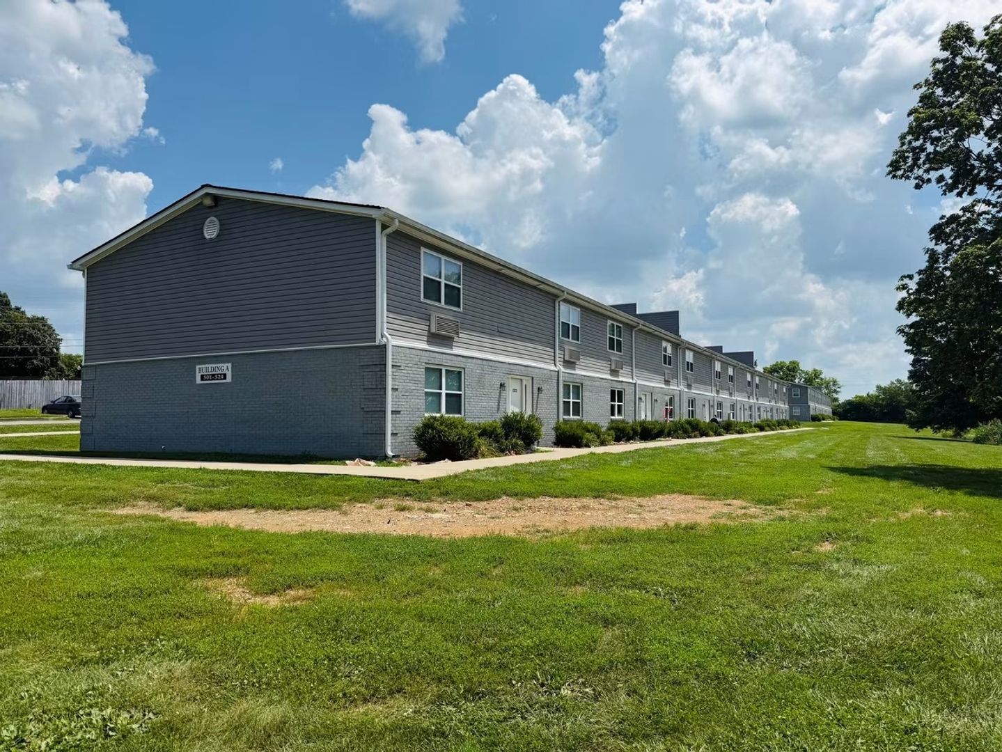 Danville Apartment: 200 N. Hill-N-Dale St.  - 638