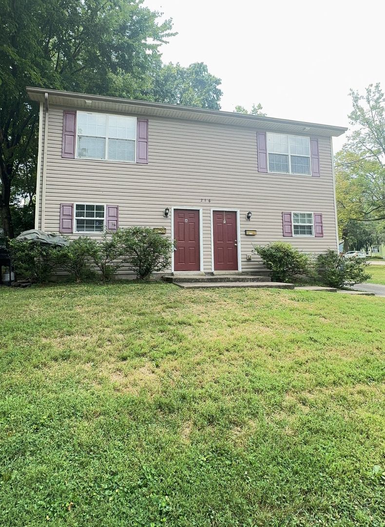 Lexington Multiplex: 216 Transcript Ave Unit A
