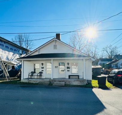 1 Bed 1 Bath Rental at 103 Swigert Ave, Frankfort, KY – photo 1