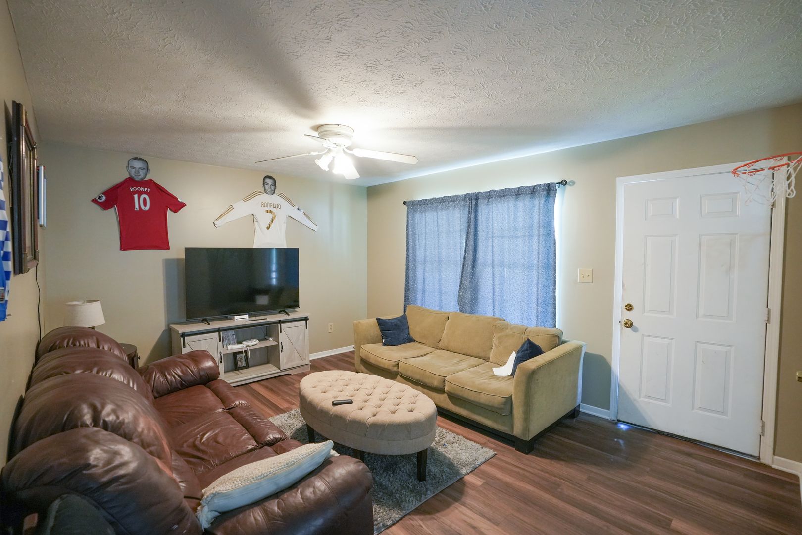 Lexington House: 718 Golfview Drive