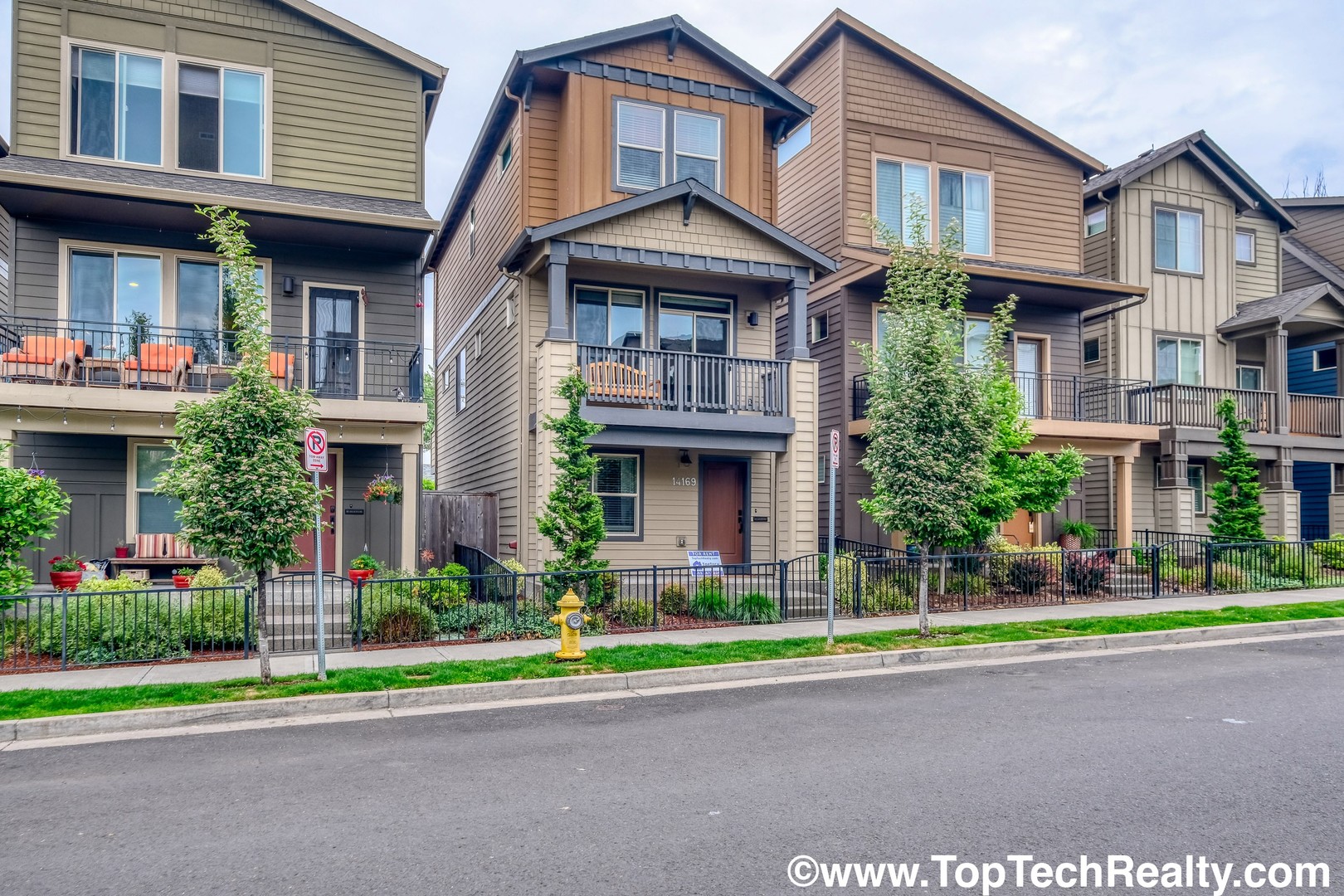 Beaverton House: 14169 SW Compass Dr