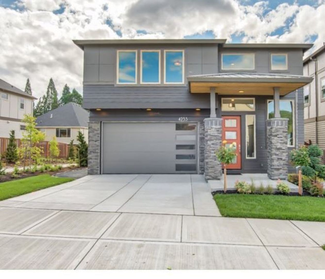 Portland House: 4233 NW Woodgate Avenue