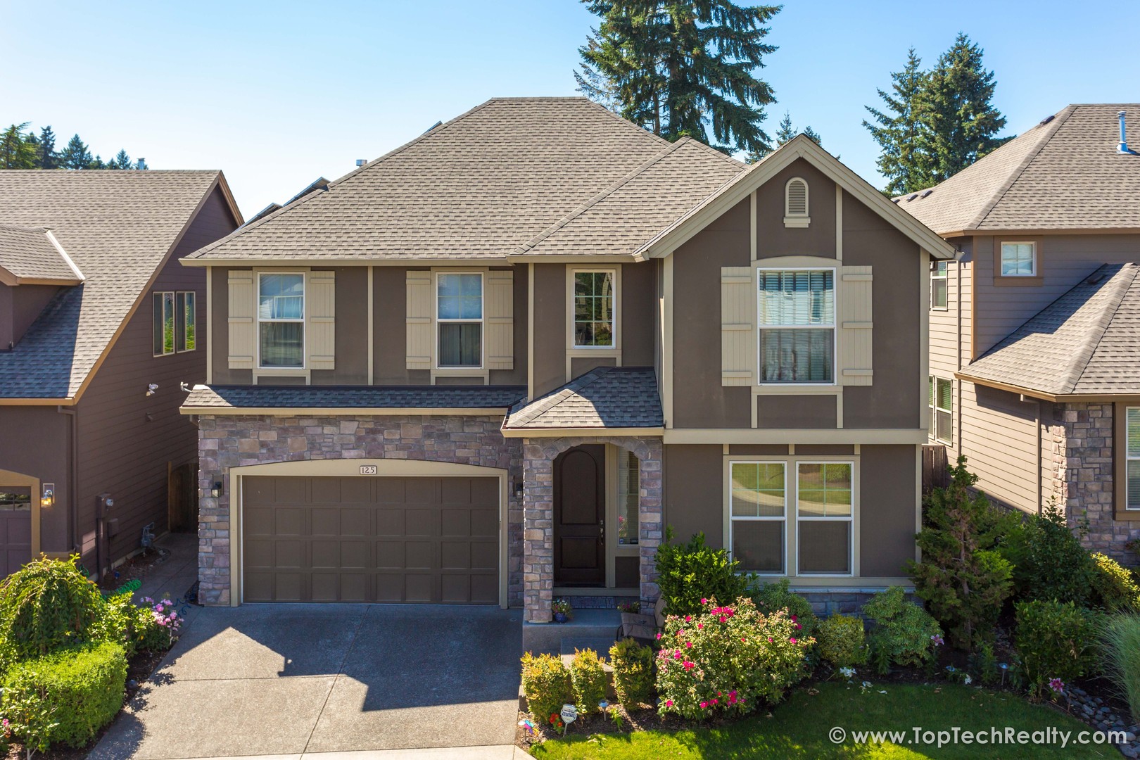 Hillsboro House: 125 NE 64th Terrace