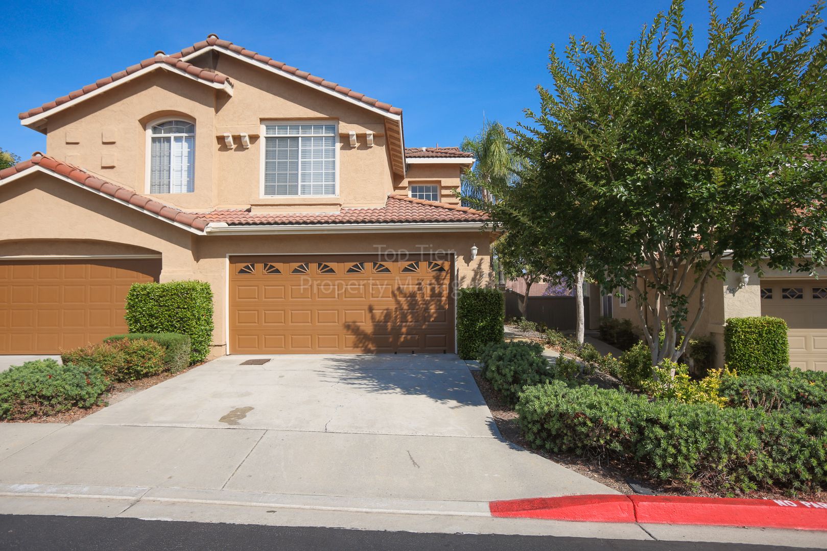 Vista Townhome: 429 Florencia Lane