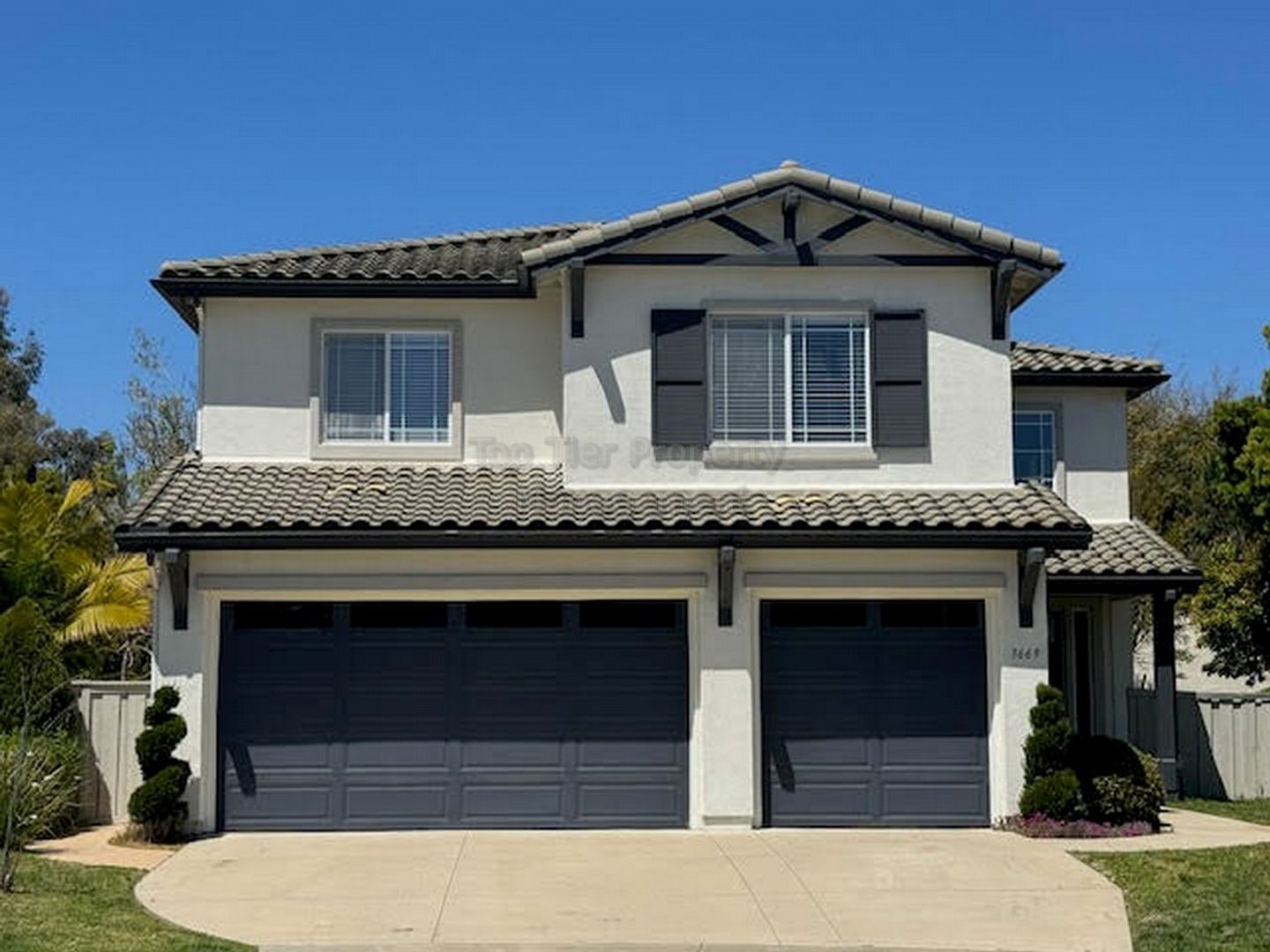 Carlsbad House: 3669 Strata Drive