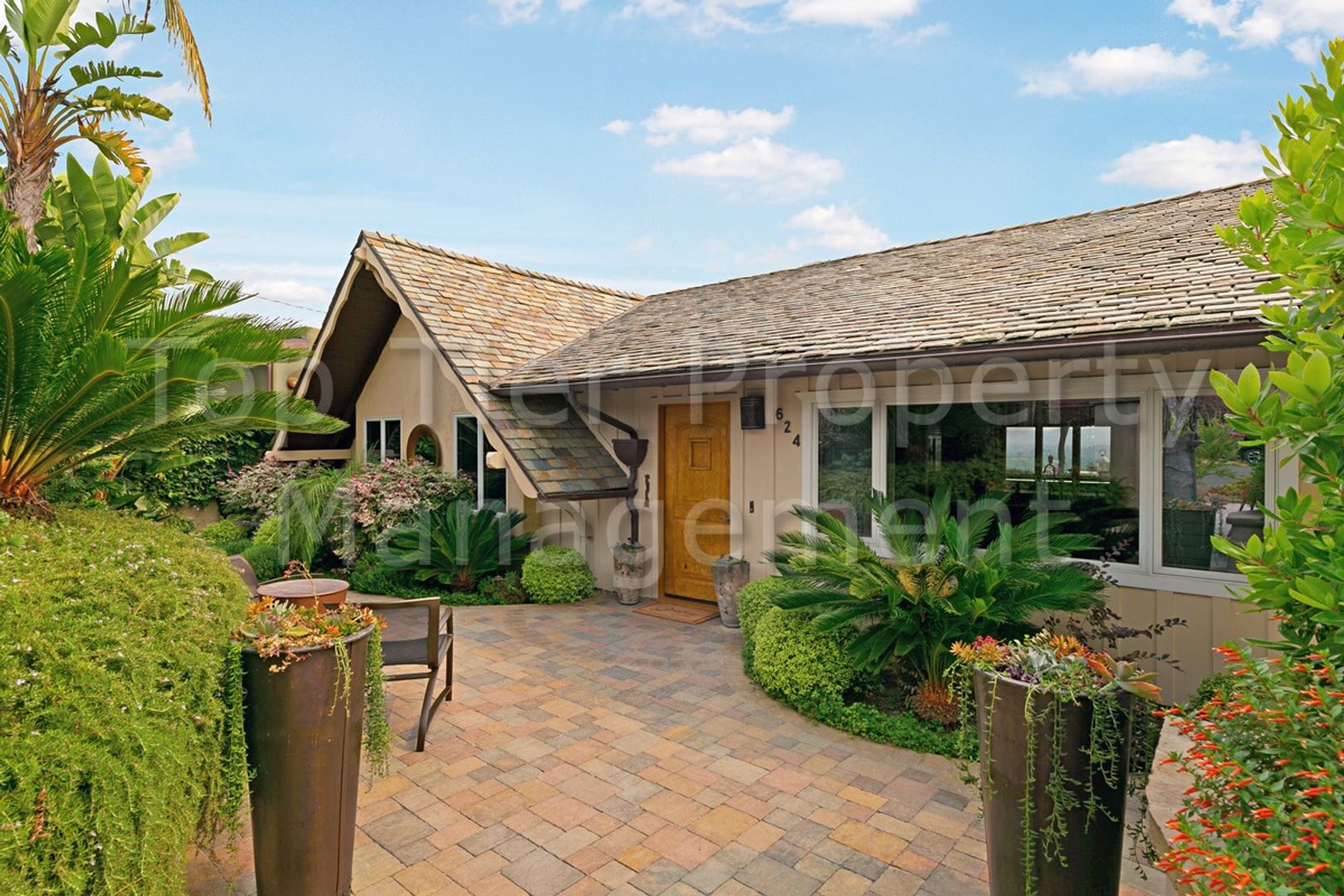 Solana Beach House: 624 Canyon Place