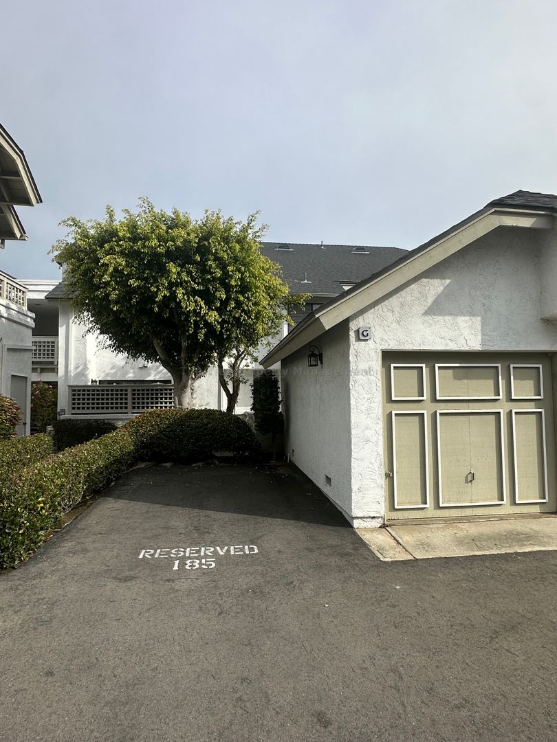 Solana Beach Condo: 522 Via De La Valle #G