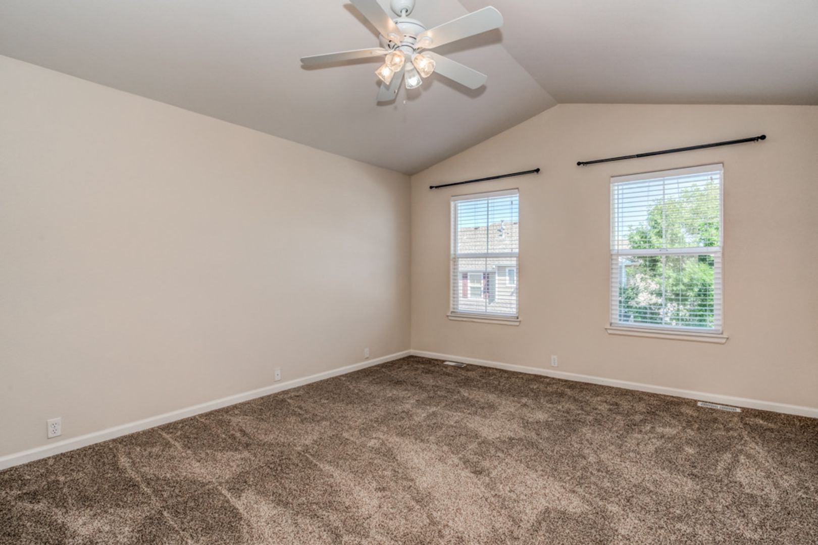 Diamond Ridge View 11 of 12