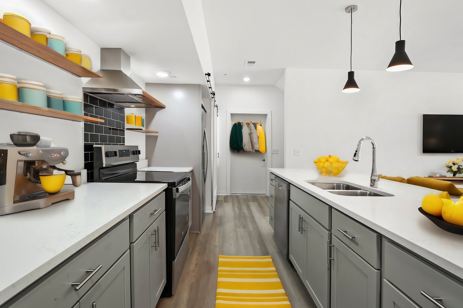 Fitchburg Apartment: c/o Torque Companies