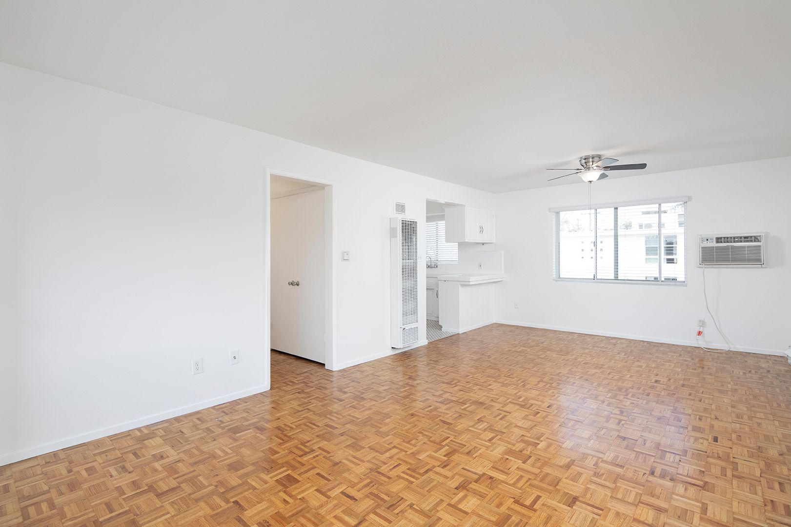 San Diego Apartment: 4182-94 Mississippi