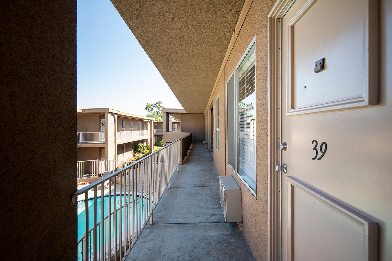 El Cajon Apartment: 163 Ballantyne Street