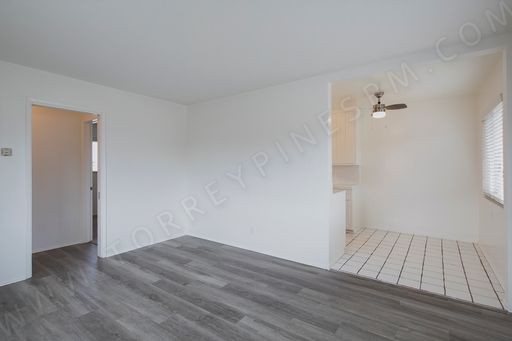 1 BR in Linda Vista with Parking Space, Close to USD – photo 1