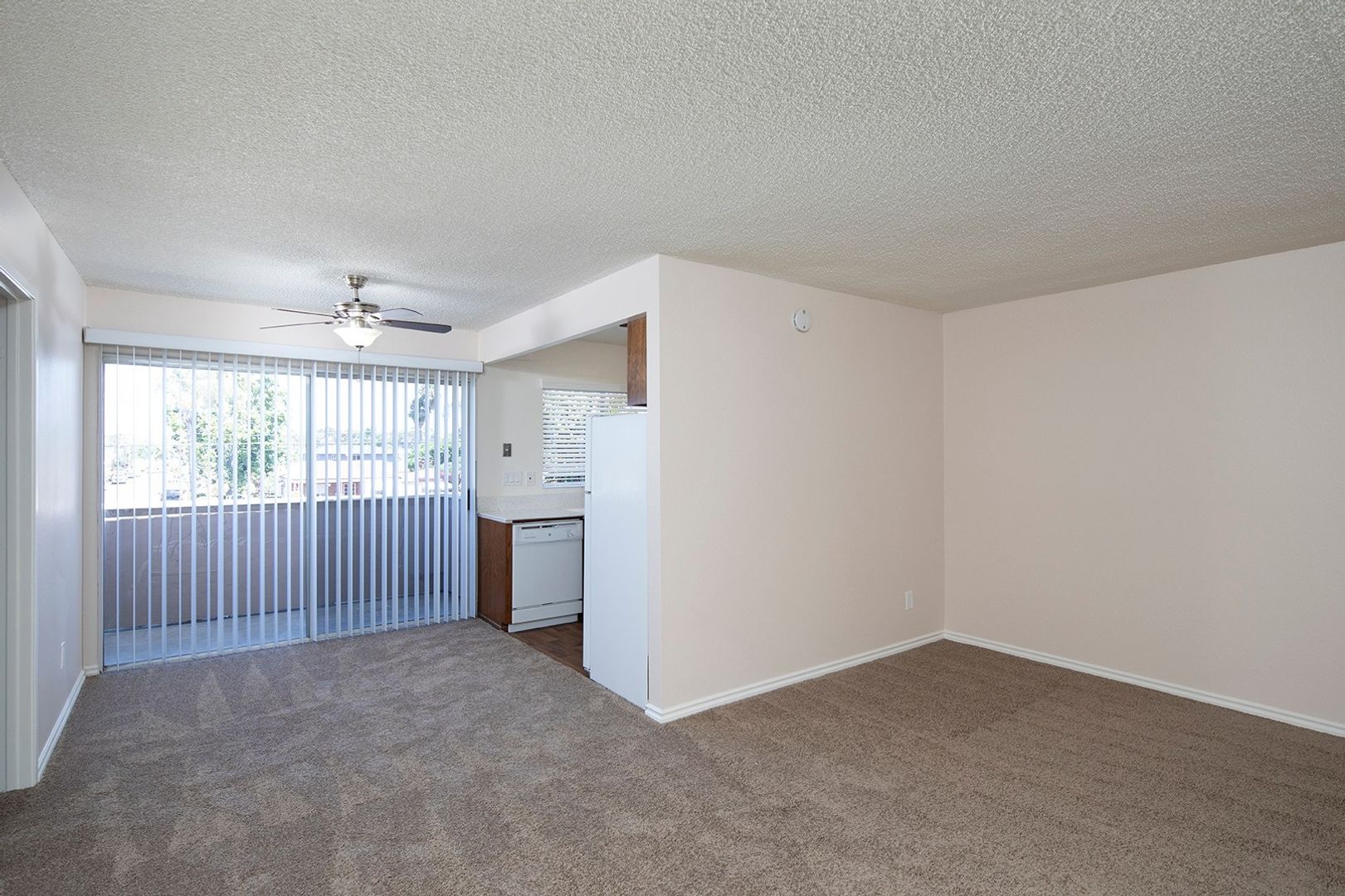 CA - Brightwood Apts 7 of 10