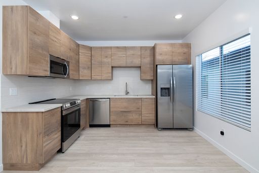 OPEN HOUSE: 9/5 11:30AM-12:30PM ~ 2BR in Clairemont with Washer & Dryer – photo 1