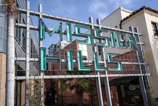 OPEN HOUSE: 9/26 10AM-11AM! Charming Mission Hills 1 Bedroom Apartment – photo 1