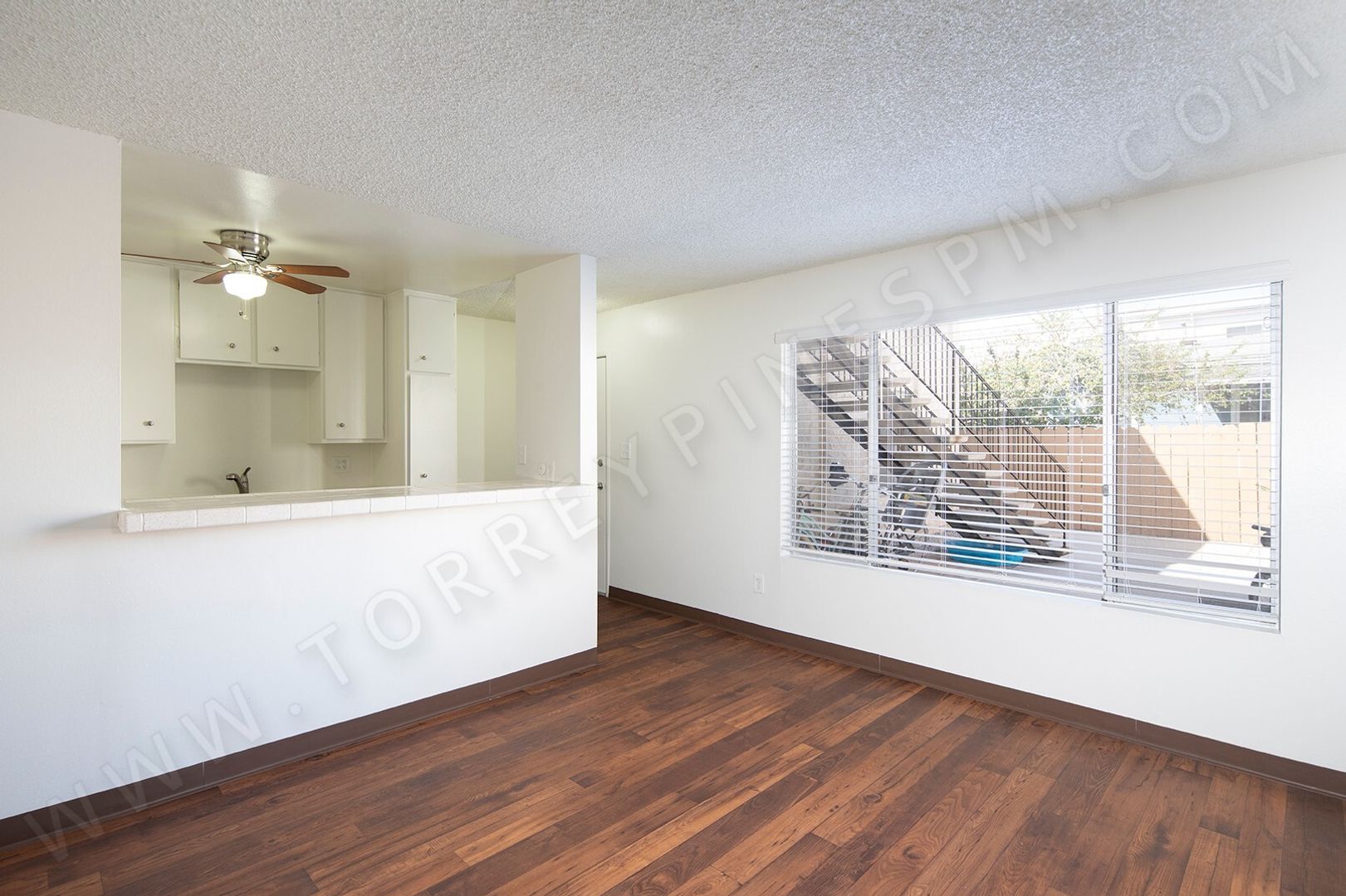San Diego Apartment: 1550 Hornblend St
