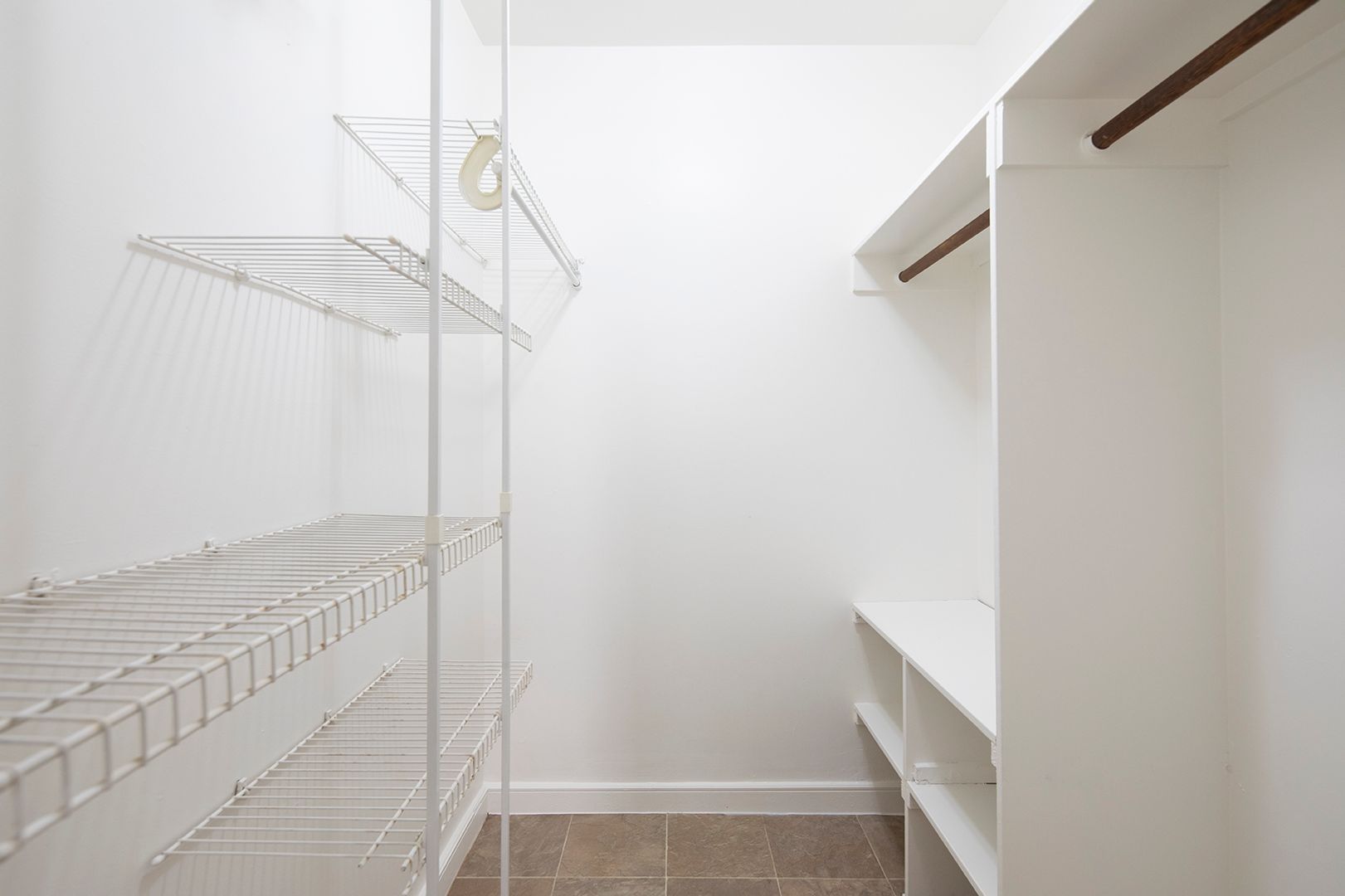 CVA - Crevillea Apartments 8 of 12