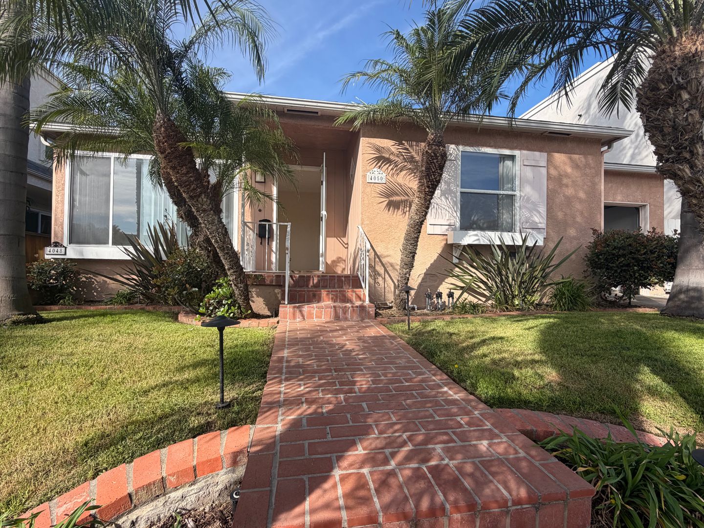 San Diego Apartment: 4048-50 Morrell Street