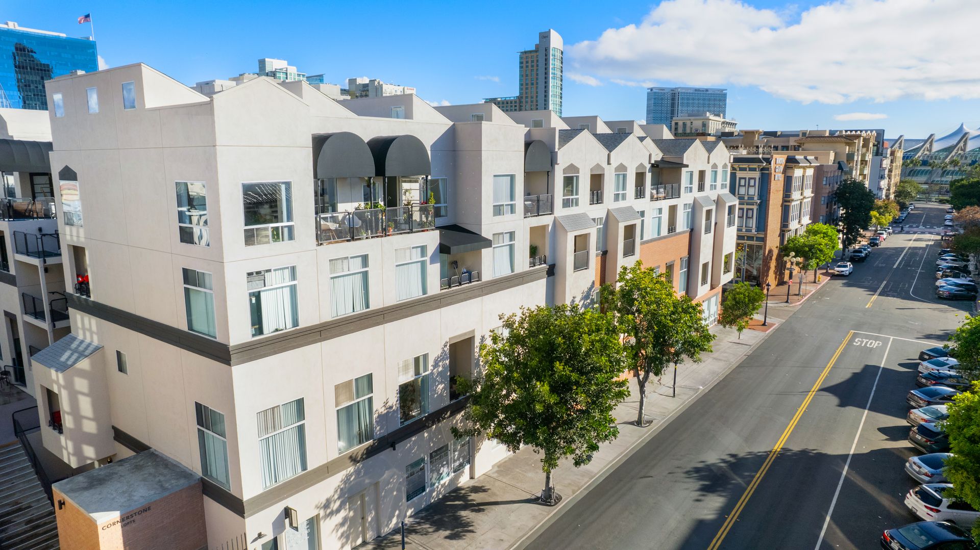 San Diego Apartment: 302 Island Avenue