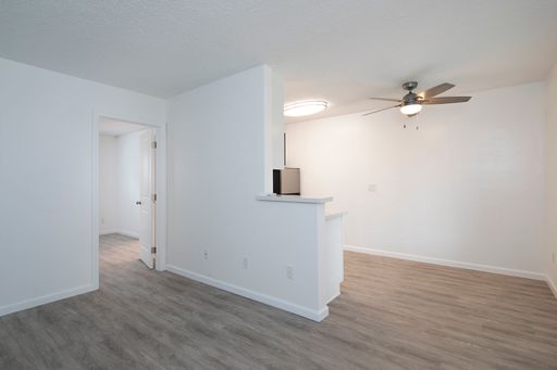 OPEN HOUSE: 9/5 11AM-3PM ~ 1BR in Retro Community with Pool and AC! – photo 1