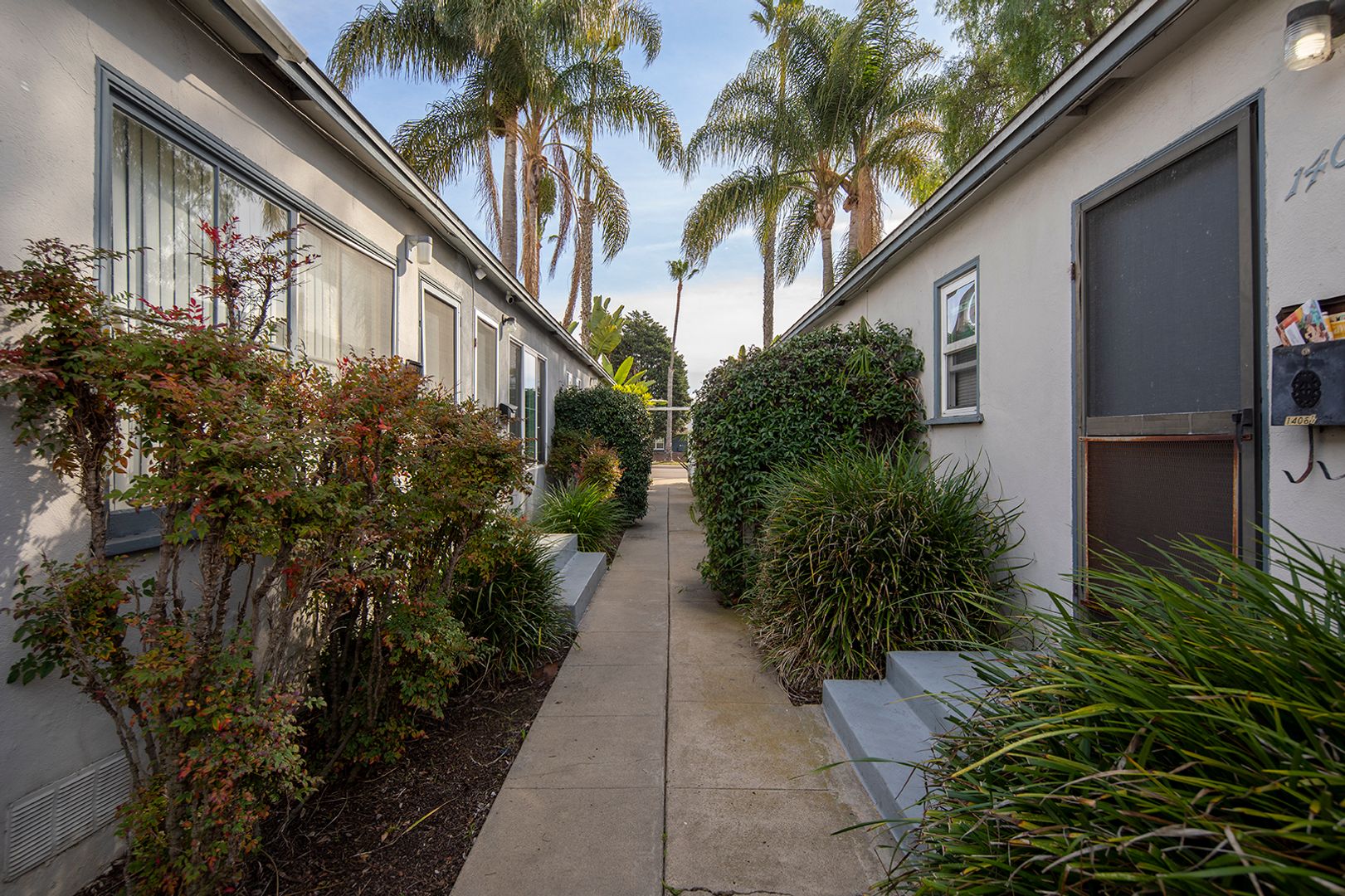 San Diego Apartment: 1406 1/2 Grand Avenue