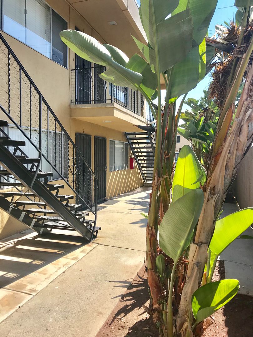 San Diego Apartment: 4580 33rd Street