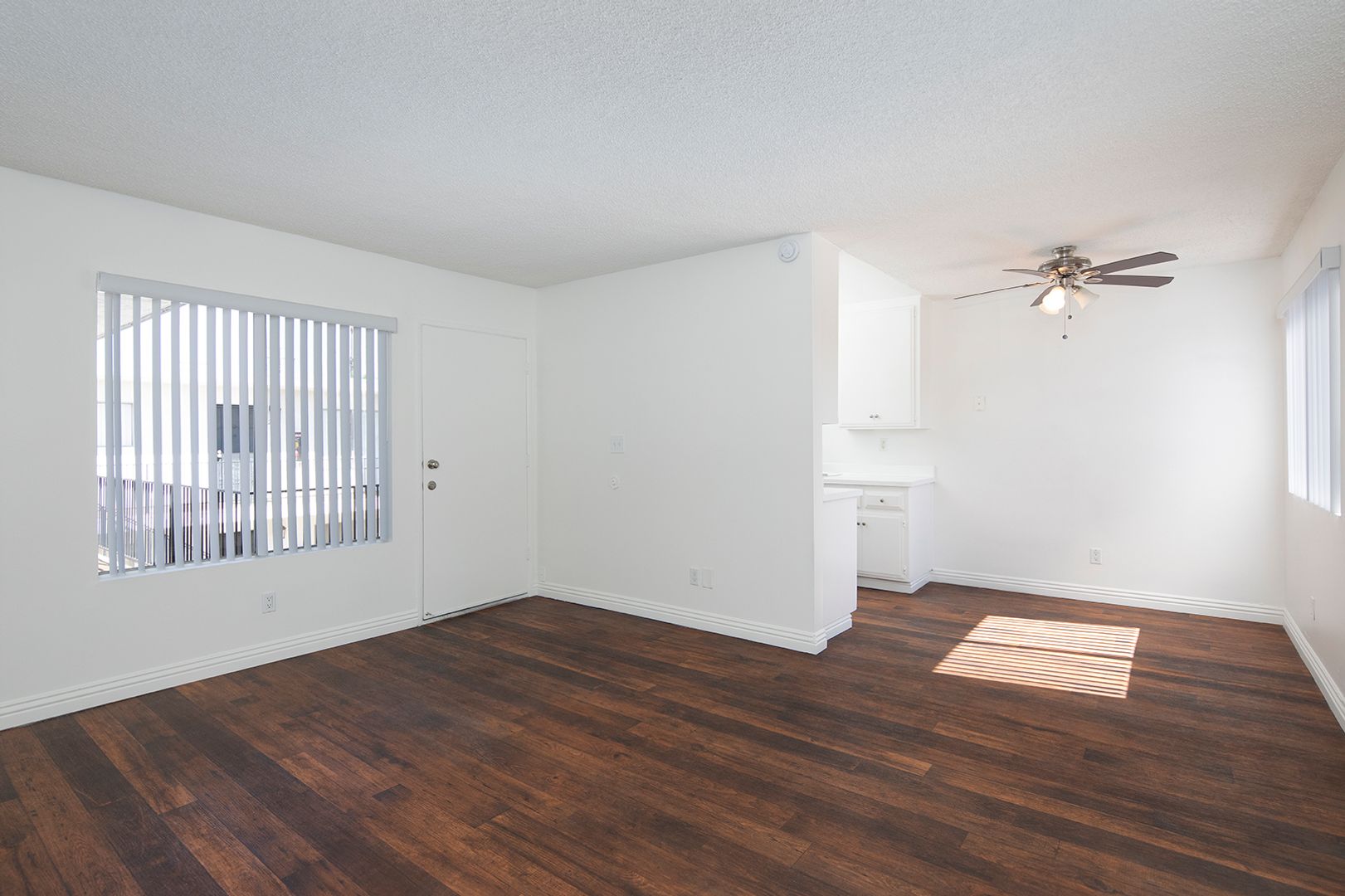 Chula Vista Apartment: 274 Twin Oaks Avenue