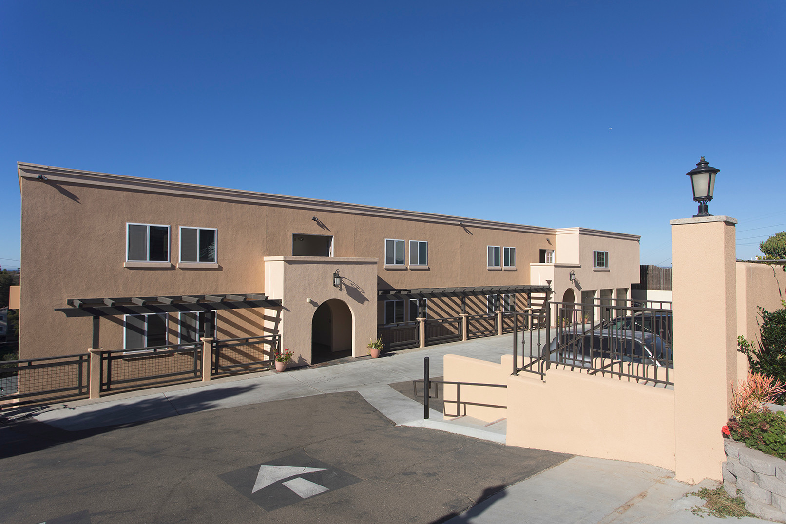 San Diego Apartment: 3720 Yonge Street