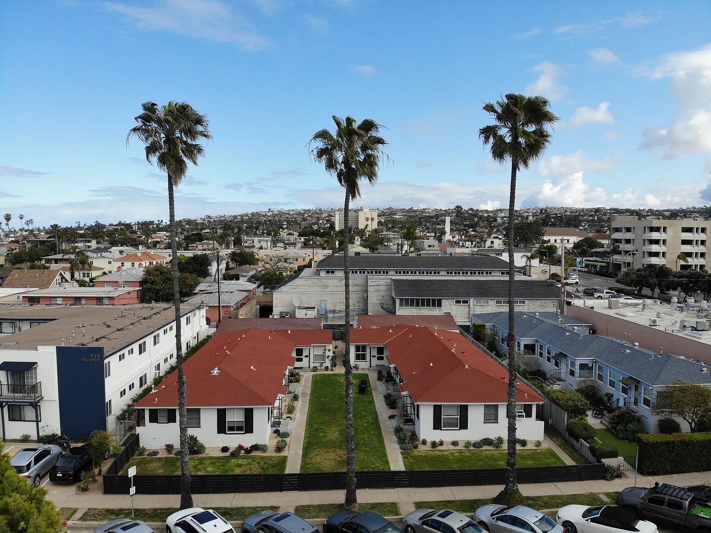 San Diego Apartment: 950 - 956 Felspar Street