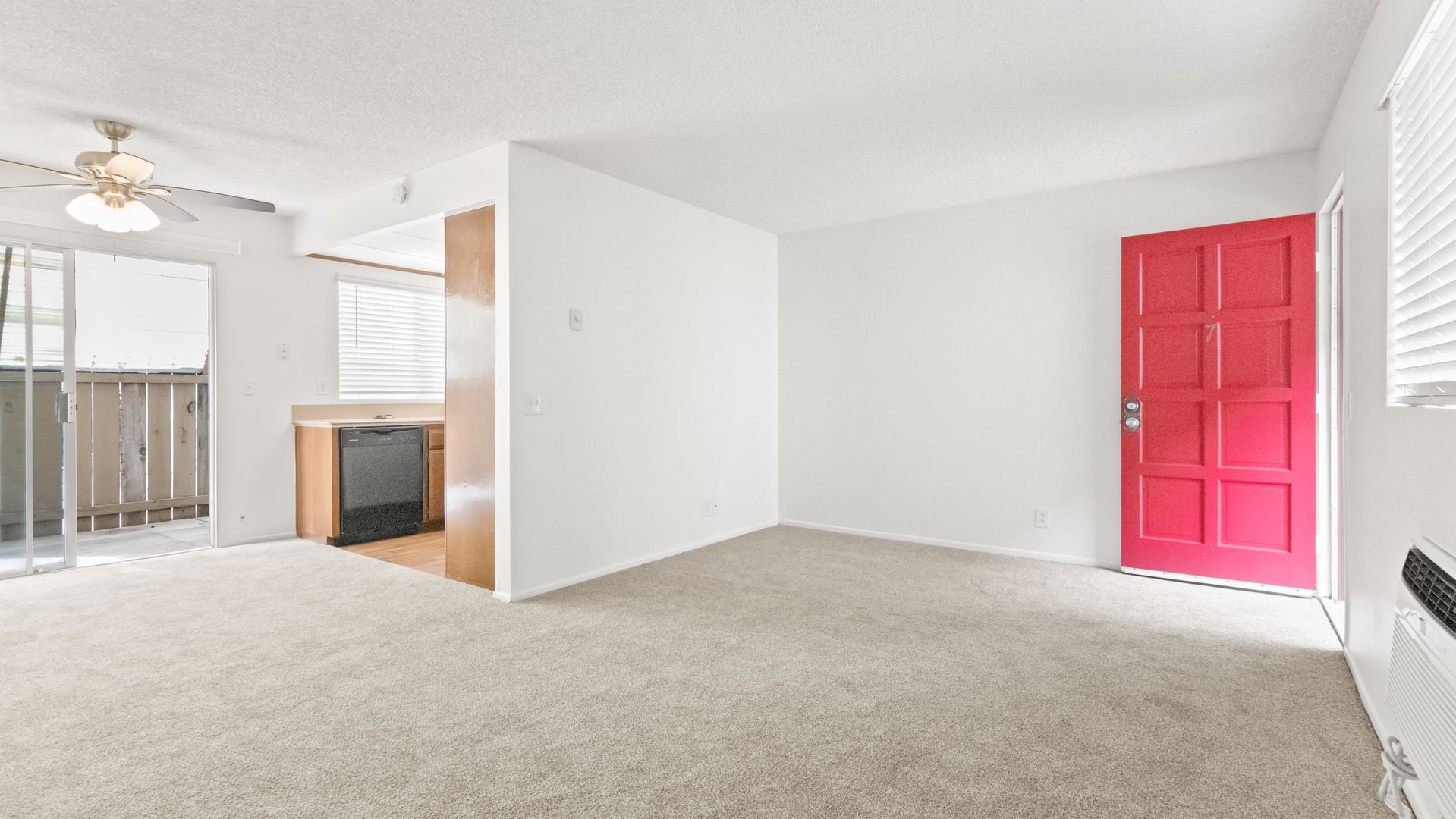 Chula Vista Apartment: 144 Garrett Avenue